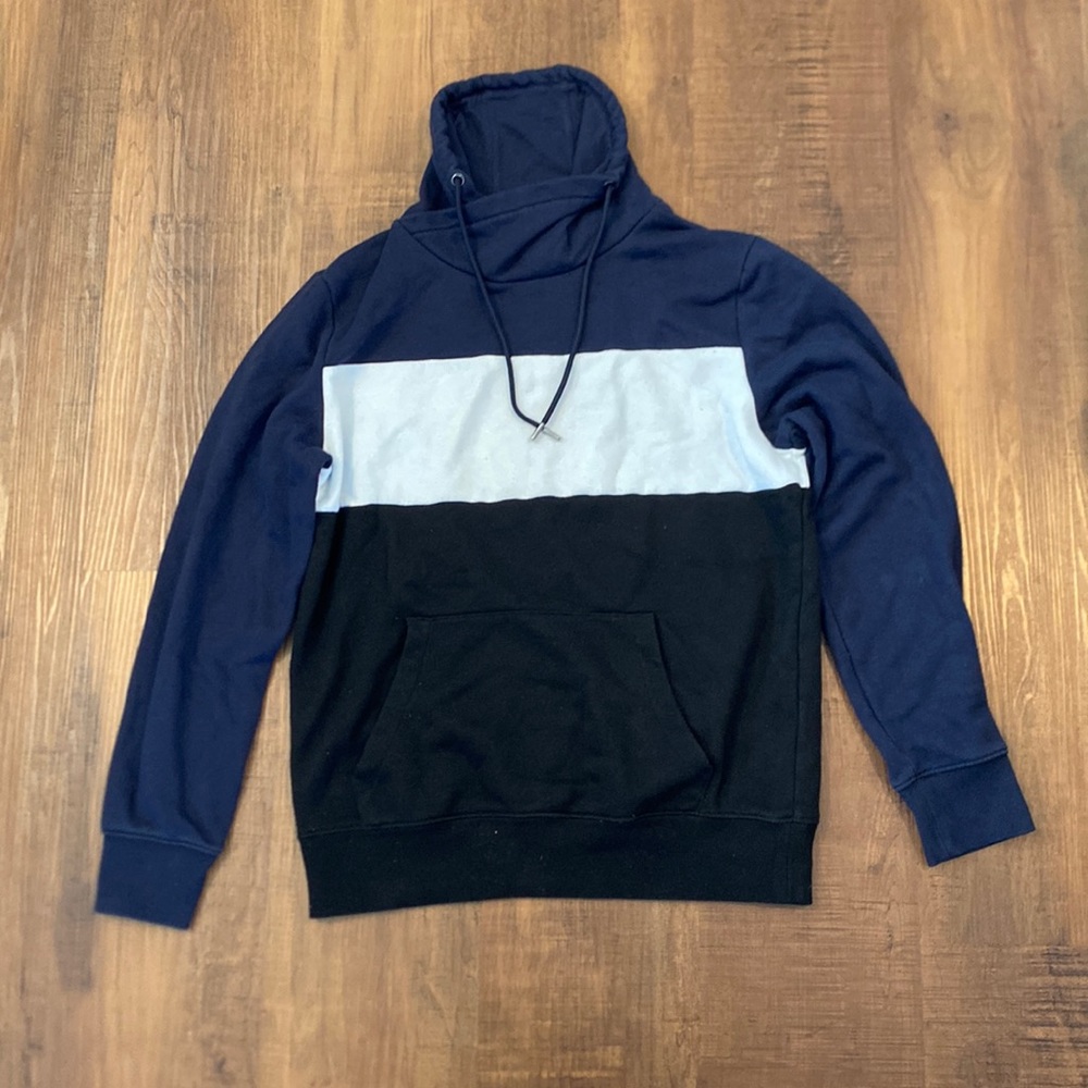 H&M blue/white/black turtleneck hoodie